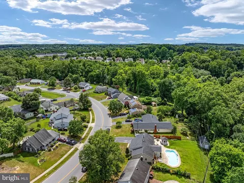 15746 Pointer Ridge Dr, Bowie, MD 20716 photo 8