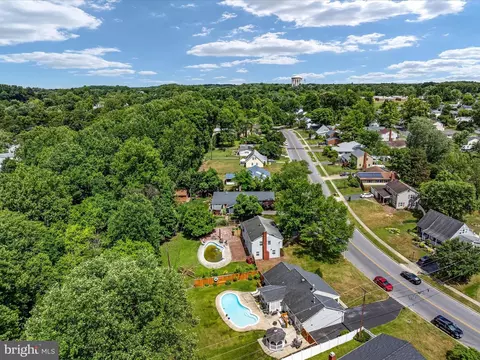 15746 Pointer Ridge Dr, Bowie, MD 20716 photo 41