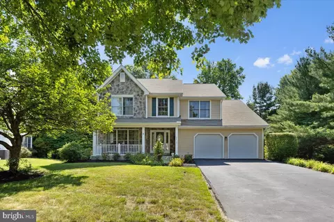 2410 Artesian Ln, Bowie, MD 20716