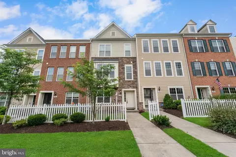 7404 Wood Meadow Way, Lanham, MD 20706