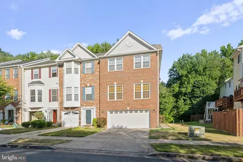 7818 Heartwood Ln, Marlboro, MD 20772