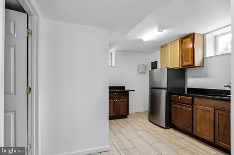 Entry Way - 6211 Wolverton Ln, Clinton, MD 20735 photo 3 of 3