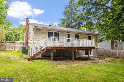 Exterior - 6211 Wolverton Ln, Clinton, MD 20735 photo 9 of 10