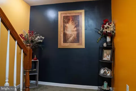 Entry Way - 15723 Chadsey Ln, Brandywine, MD 20613 photo 11 of 12