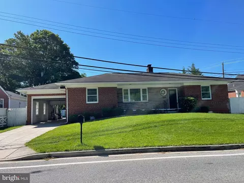 5003 Baltimore Ln, Lanham, MD 20706