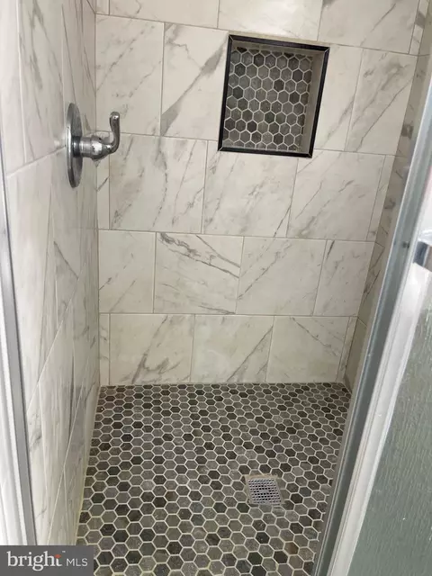 Bath - 5003 Baltimore Ln, Lanham, MD 20706 photo 3 of 3