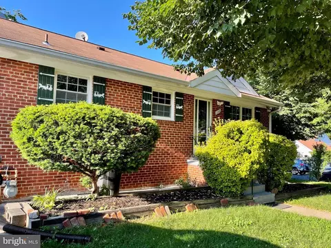 2126 Ruatan St, Adelphi, MD 20783 photo 2