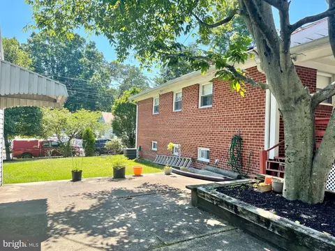 2126 Ruatan St, Adelphi, MD 20783 photo 8