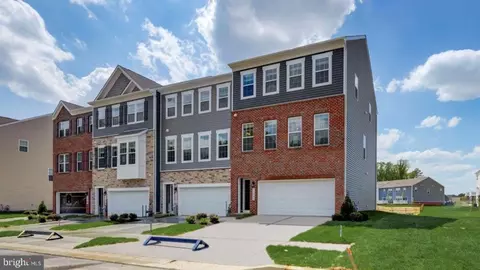 11818 Wynnifred Pl, Glenn Dale, MD 20769