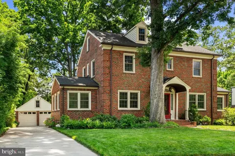 6703 Queens Chapel Rd, University Park, MD 20782