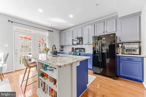 7317 Archsine Ln, Laurel, MD 20707