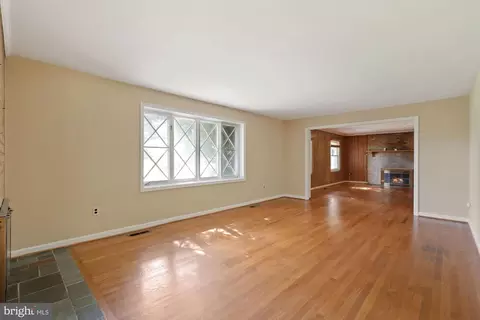Living - 3700 Baskerville Dr, Mitchellville, MD 20721 photo 1 of 8