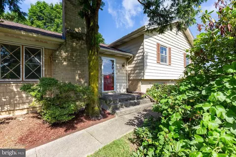 Exterior - 3700 Baskerville Dr, Mitchellville, MD 20721 photo 4 of 9
