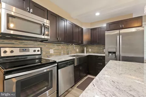 Kitchen - 3700 Baskerville Dr, Mitchellville, MD 20721 photo 2 of 3