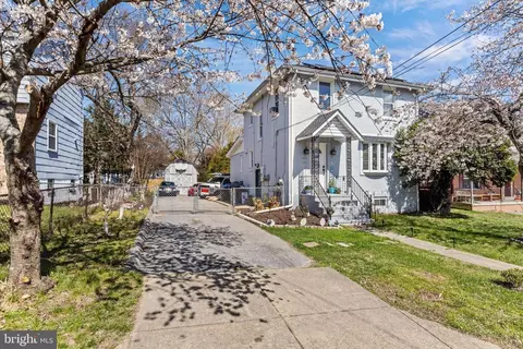 4904 Naples Ave, Beltsville, MD 20705