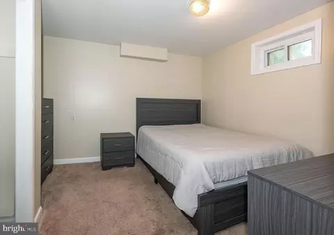 Bedroom - 5902 Arbroath Dr, Clinton, MD 20735 photo 6 of 6