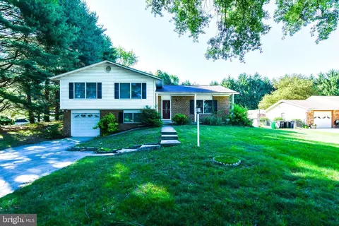 12705 Willow Creek Ct, Bowie, MD 20720