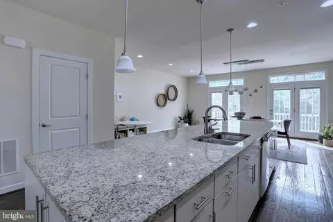 14415 Cannock Chase Chase, Laurel, MD 20707 photo 12