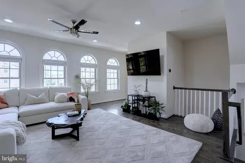 14415 Cannock Chase Chase, Laurel, MD 20707 photo 5