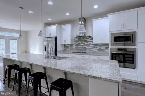 14415 Cannock Chase Chase, Laurel, MD 20707 photo 10