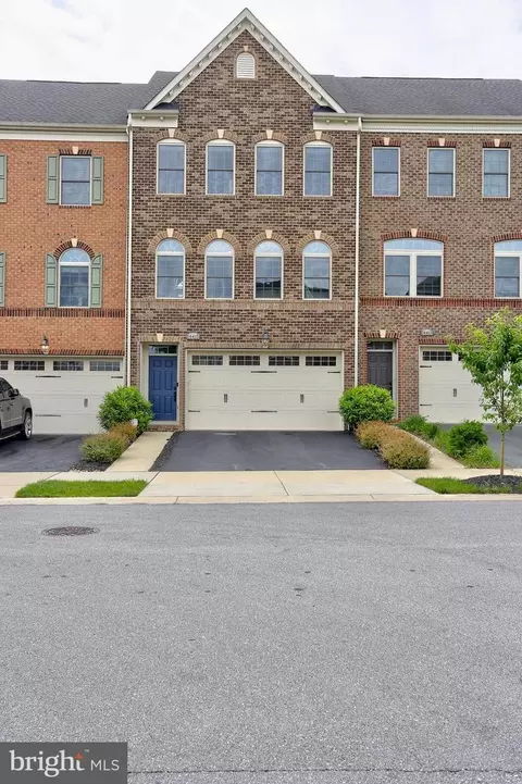 14415 Cannock Chase Chase, Laurel, MD 20707