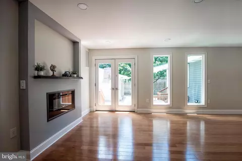 8528 Mulberry St, Laurel, MD 20707 photo 24