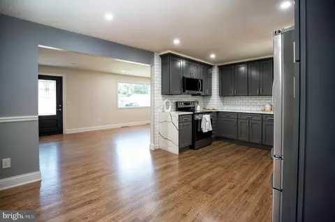 8528 Mulberry St, Laurel, MD 20707 photo 10