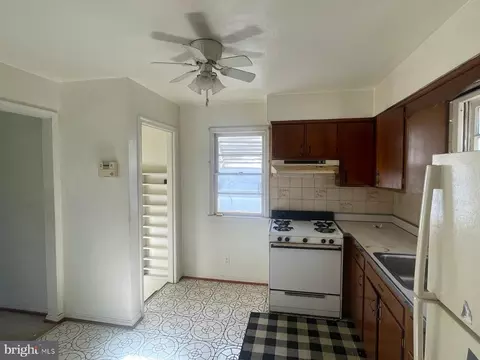 Entry Way - 9305 Alcona St, Lanham, MD 20706 photo 1 of 1