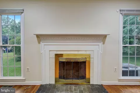 Living - 11615 Clocktower Ln, Laurel, MD 20708 photo 3 of 6