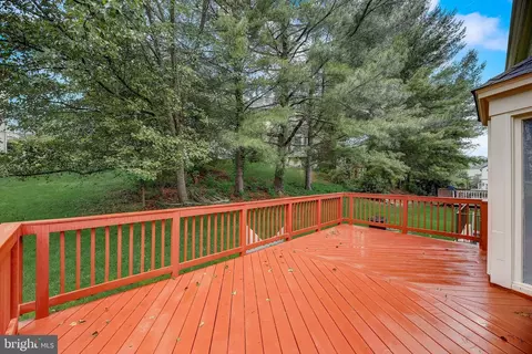 Exterior - 11615 Clocktower Ln, Laurel, MD 20708 photo 6 of 10