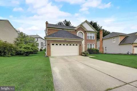 Exterior - 11615 Clocktower Ln, Laurel, MD 20708 photo 2 of 10