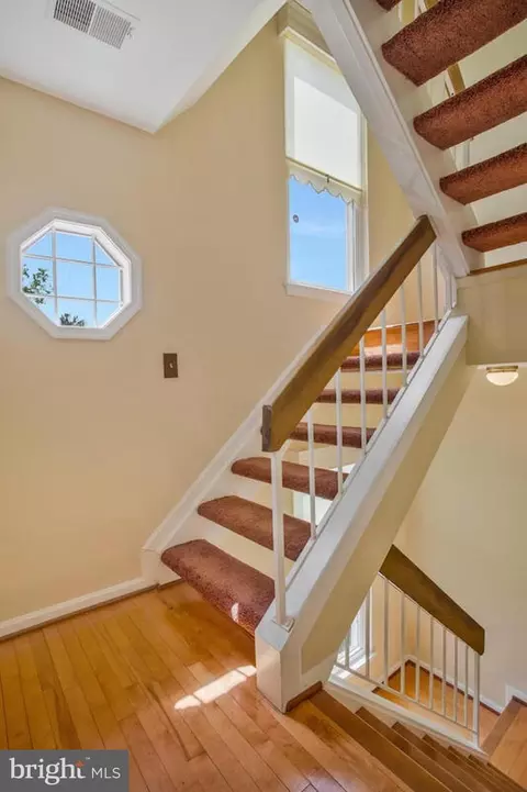 10502 Storch Dr, Lanham, MD 20706 photo 12