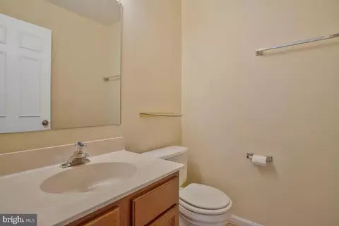 10502 Storch Dr, Lanham, MD 20706 photo 11