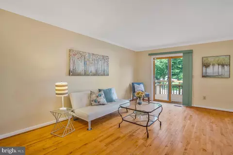 10502 Storch Dr, Lanham, MD 20706 photo 13
