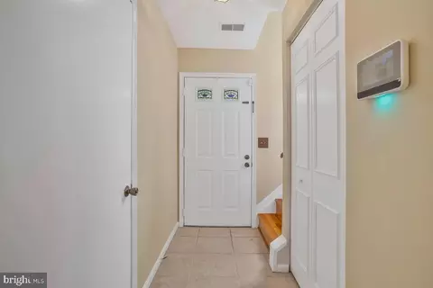 10502 Storch Dr, Lanham, MD 20706 photo 5