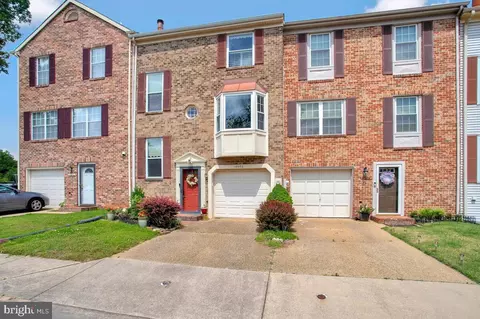 10502 Storch Dr, Lanham, MD 20706 photo 2