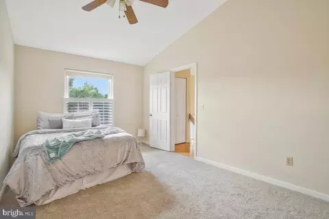 10502 Storch Dr, Lanham, MD 20706 photo 28