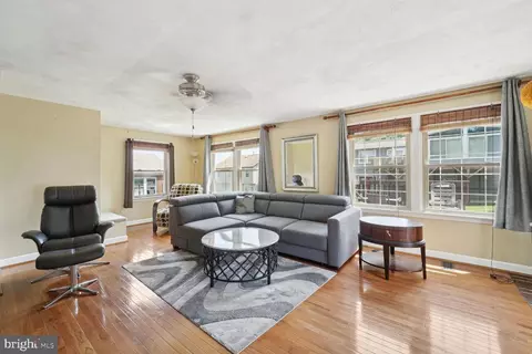 1511 3rd St, Glenarden, MD 20706 photo 2