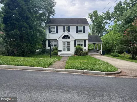 6031 Inwood St, Cheverly, MD 20785