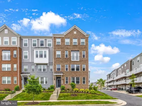 3701 Silver View Ln #161, Marlboro, MD 20772