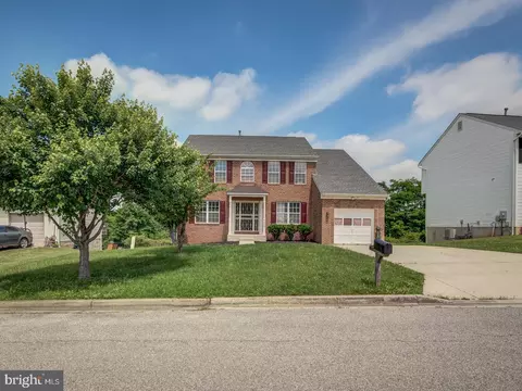 6902 Asset Dr, Hyattsville, MD 20785