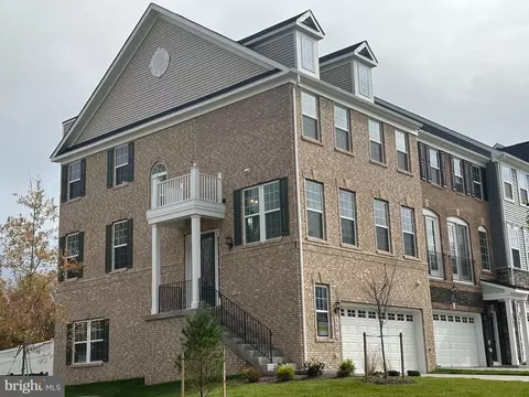 3804 Polo Pl, Marlboro, MD 20772