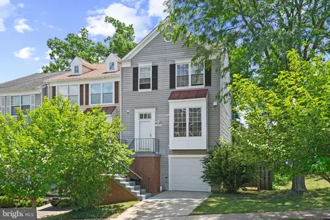 7901 Candlewood Pl, Greenbelt, MD 20770