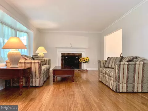 Living - 6712 Good Luck Rd, Lanham, MD 20706 photo 1 of 3