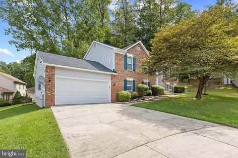 10002 Vista Woods Ct, Springdale, MD 20774
