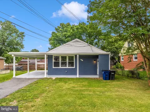 5811 84th Ave, New Carrollton, MD 20784