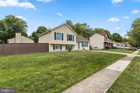 12500 Proxmire Dr, Fort Washington, MD 20744