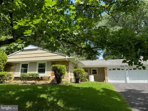 2515 Kenhill Dr, Bowie, MD 20715