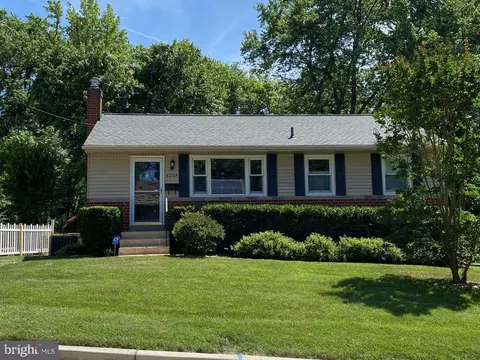 6209 Quebec Pl, Berwyn Heights, MD 20740