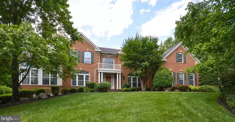 7005 Brentwood Dr, Marlboro, MD 20772